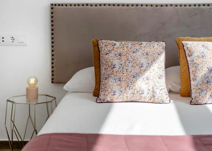 Apartament Flamboyan 2 *