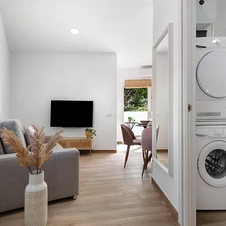 Flamboyan 2 Apartment